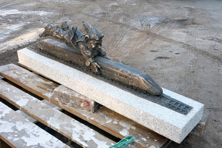 Pracownia rzeźbiarska: bombardier_1.jpg