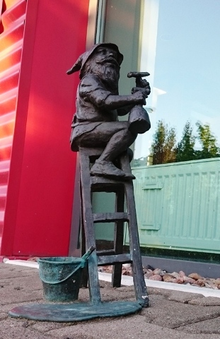 Pracownia rzeźbiarska: krasnal_impel.jpg