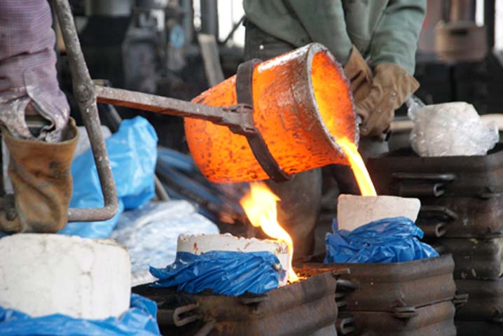 Pracownia rzeźbiarska: 1_3odlewnia.jpg